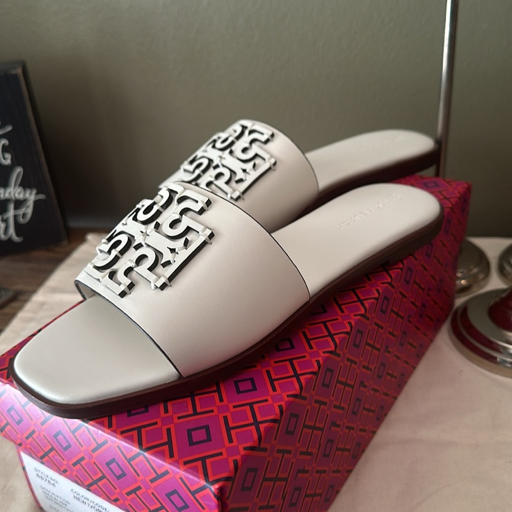 Tory Burch Ines Slide - Picture 5 of 12